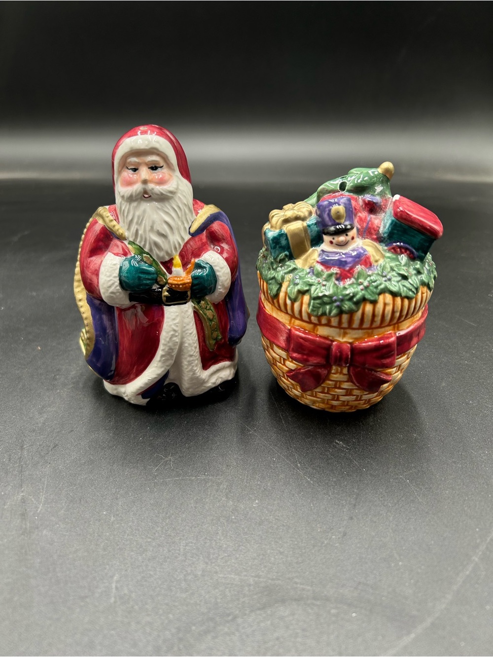 JCPenney majestic Santa and Gift Basket Ceramic salt and pepper Set, Christmas
